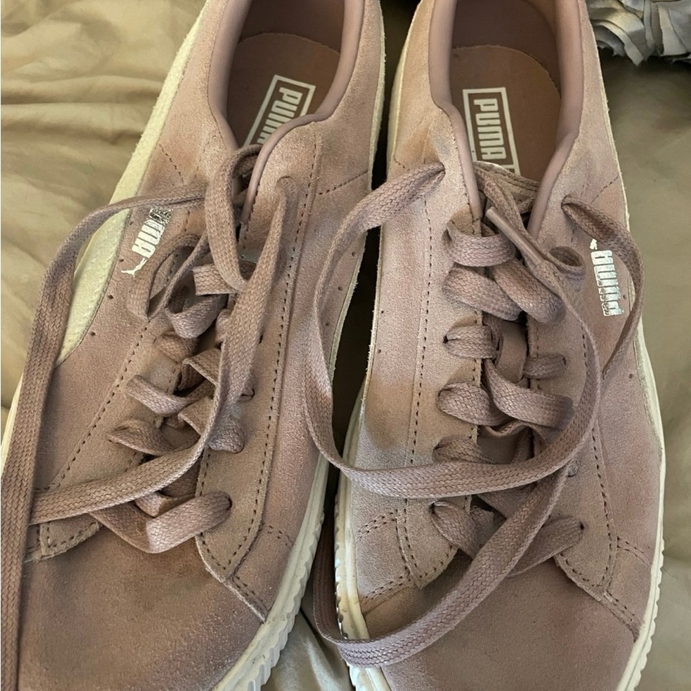 Puma Mauve Suede Sneakers